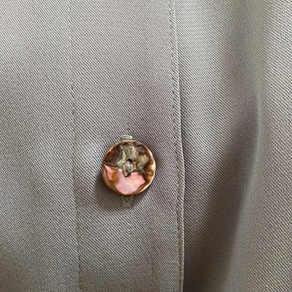 Regina Porter green shirt pant set size 6 V neck button-down shirt elastic waist - Picture 7 of 9